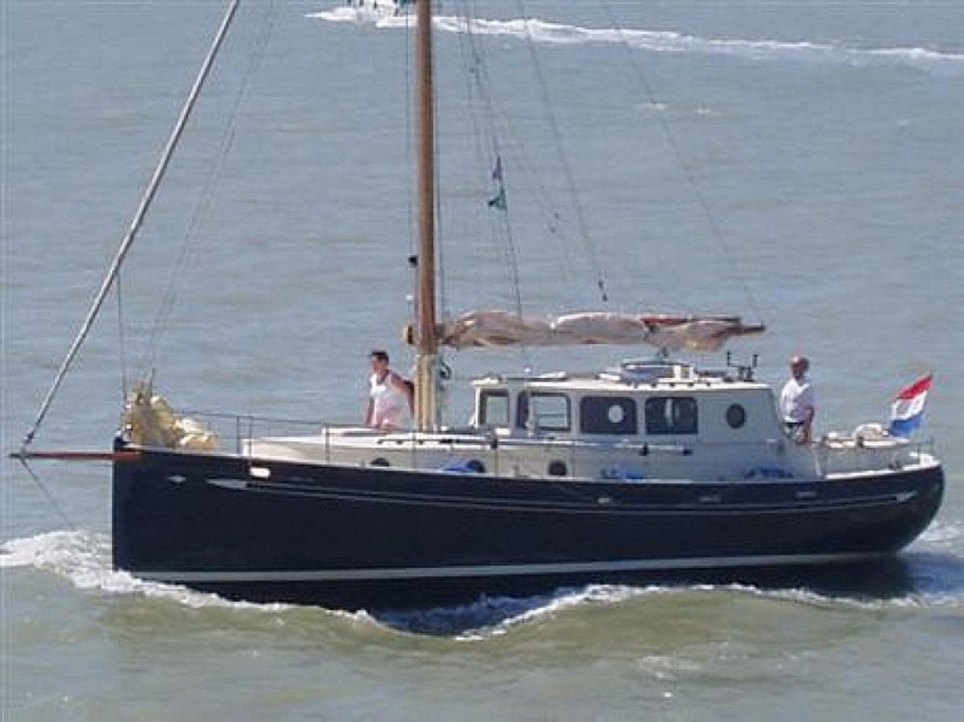 motorsailer yacht manufacturers