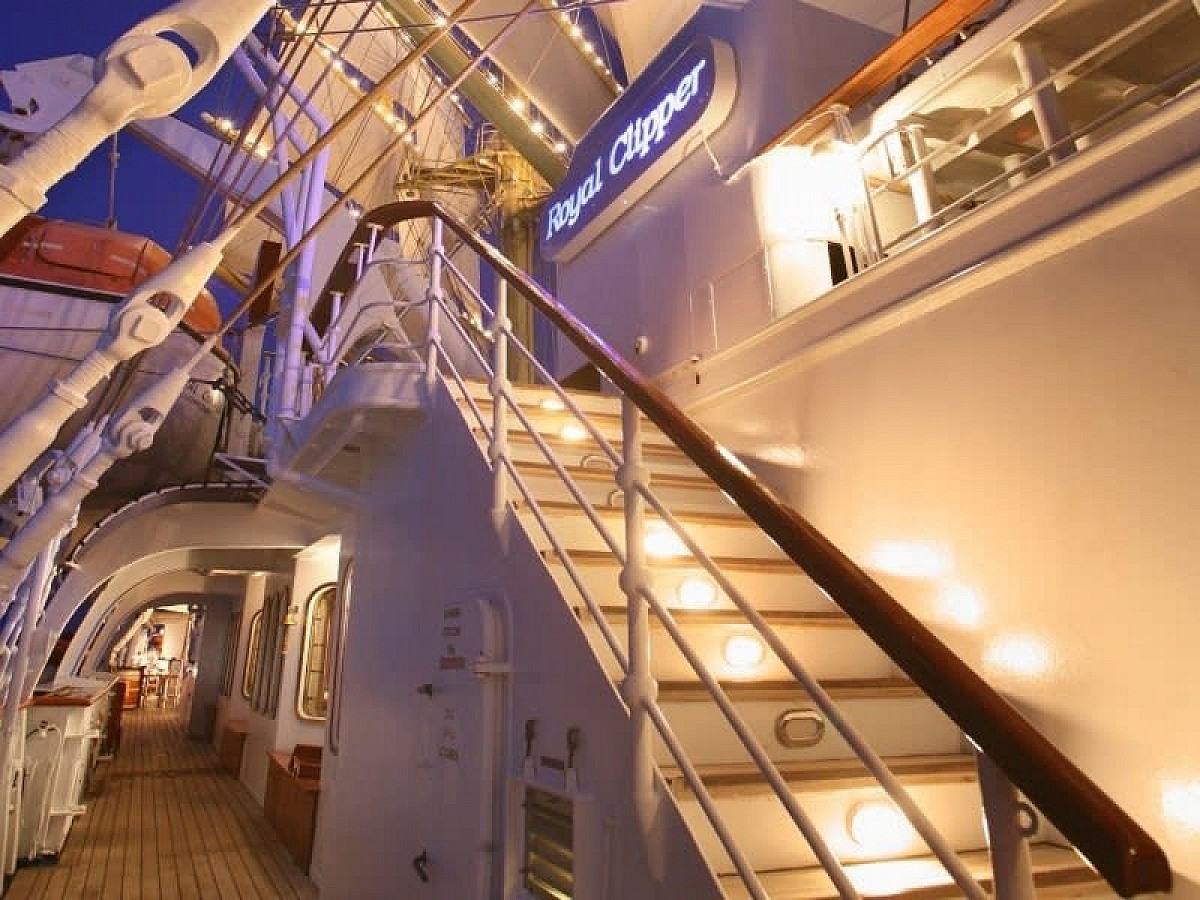 134m Full Rigged Ship 'Royal Clipper'