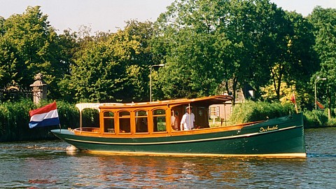 12m saloon steamer  'De Amstel'   restauration