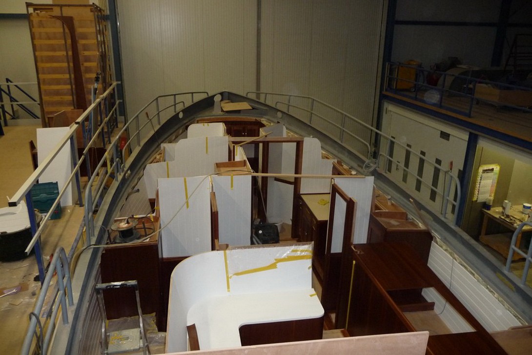 Interior placed in the hull